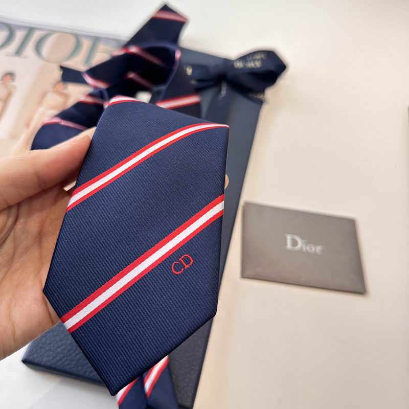 Dior Tie hm31